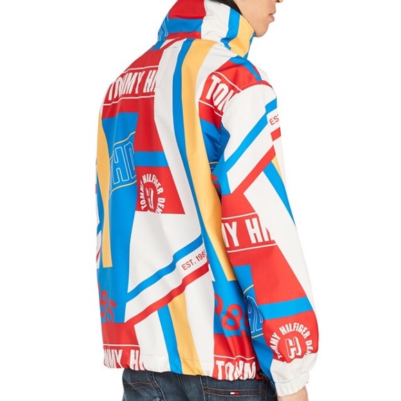 NWT Tommy Hilfiger Logo Windbreaker - Picture 3 of 5